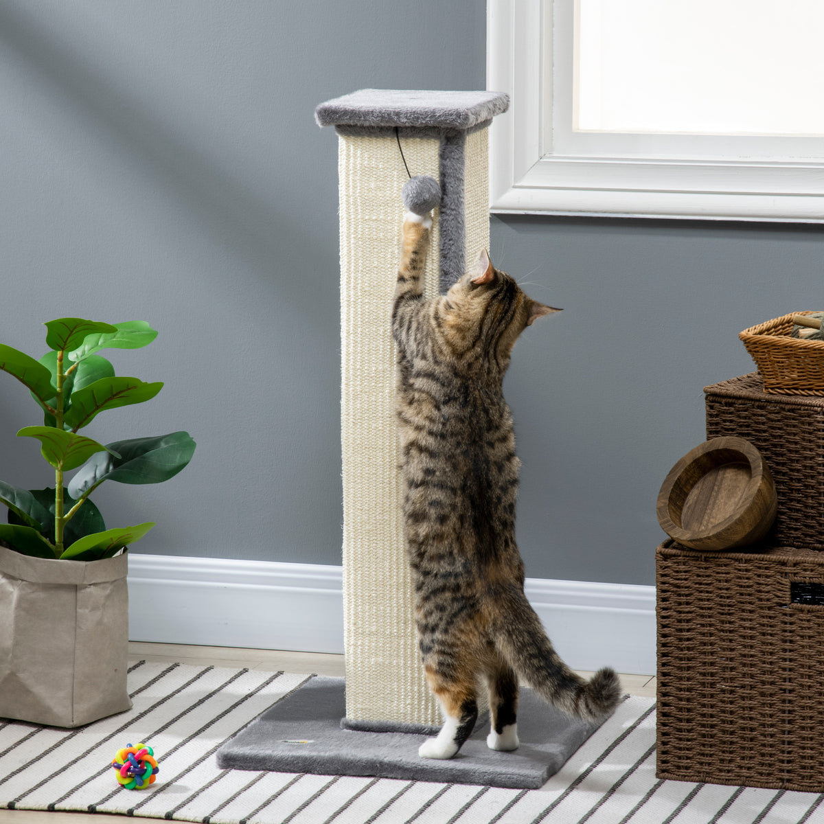 PawHut 81cm Cat Scratcher, Vertical Full Scratcher w/ Natural Sisal Rope, Hanging Ball, Soft Plush - Grey PawHut