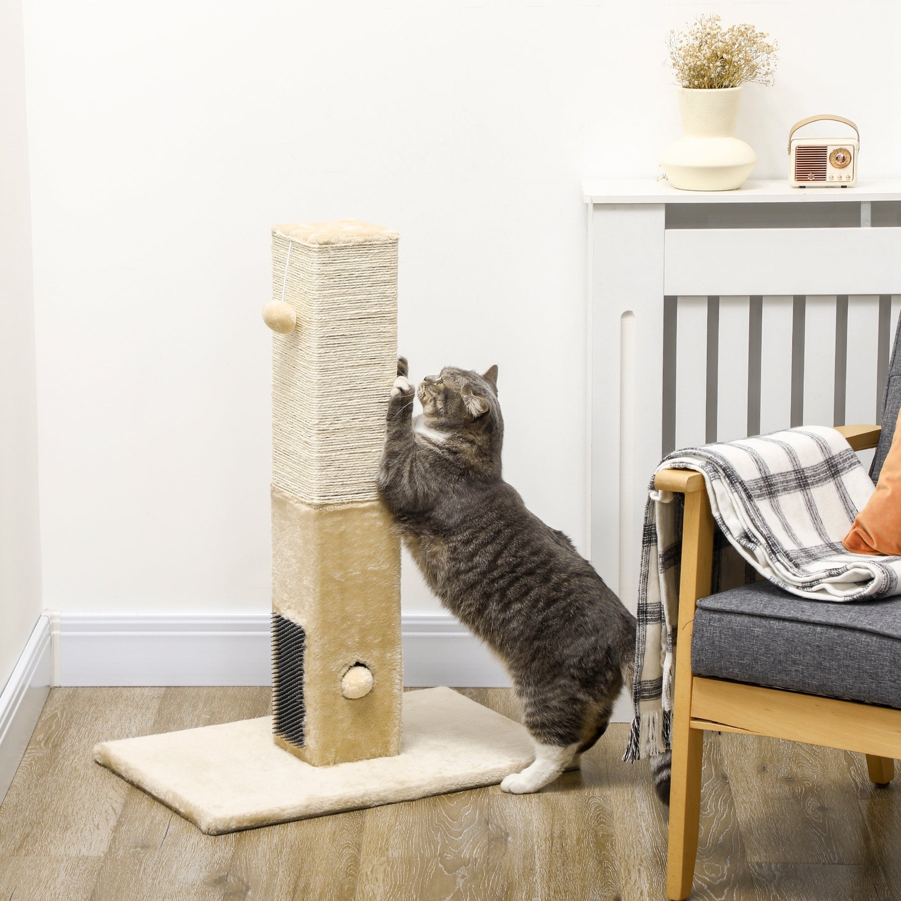 Interactive Cat Scratching Post, Jute Material with Carpet Base and Hanging Toy, Beige